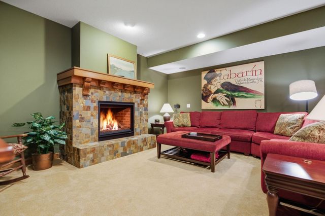 15579 Duck Trail Lane, Apple Valley, MN 55124