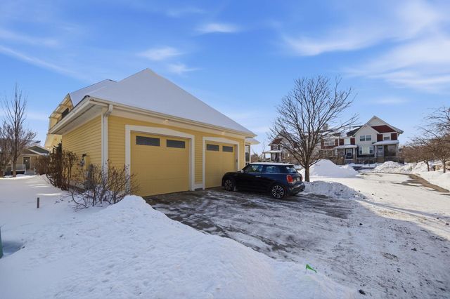 15579 Duck Trail Lane, Apple Valley, MN 55124