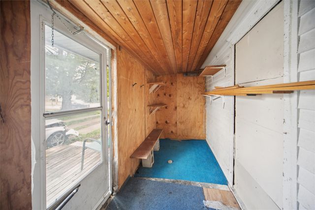 808 E Dunham Avenue, Des Moines, IA 50315