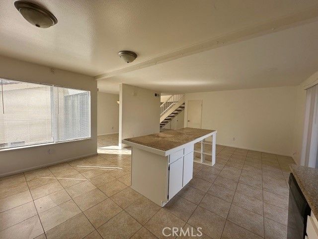 660 Martinique, Newbury Park (thousand Oaks), CA 91320