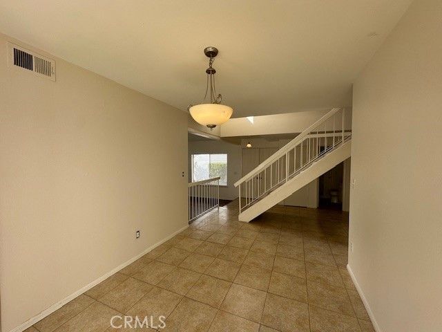 660 Martinique, Newbury Park (thousand Oaks), CA 91320