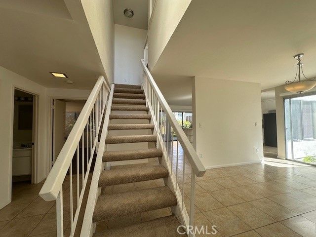 660 Martinique, Newbury Park (thousand Oaks), CA 91320