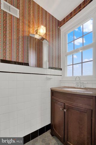 303 EDGEHILL RD, York, PA 17403
