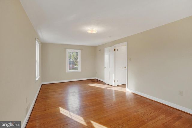 303 EDGEHILL RD, York, PA 17403
