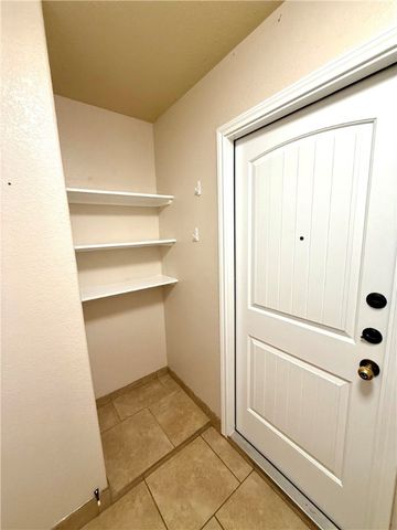 6710 Earnhart, Corpus Christi, TX 78414