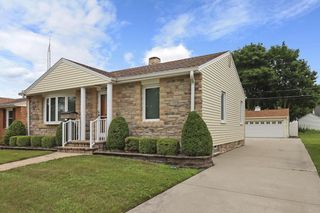 4211 23rd AVENUE, Kenosha, WI 53140