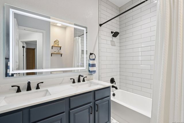 609 Oakmont Way, Cibolo, TX 78108