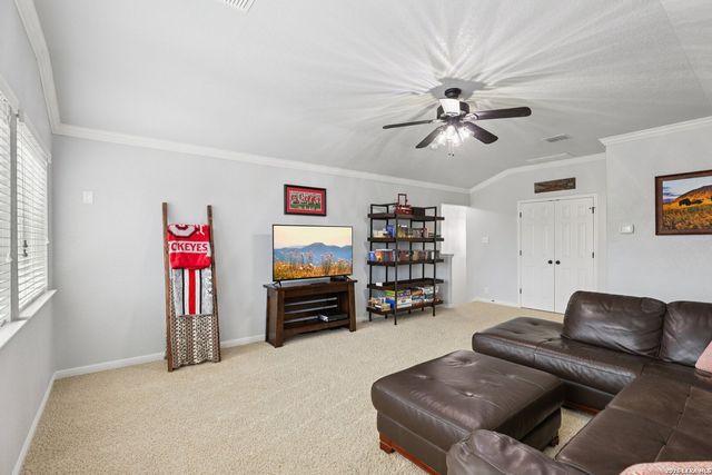 609 Oakmont Way, Cibolo, TX 78108