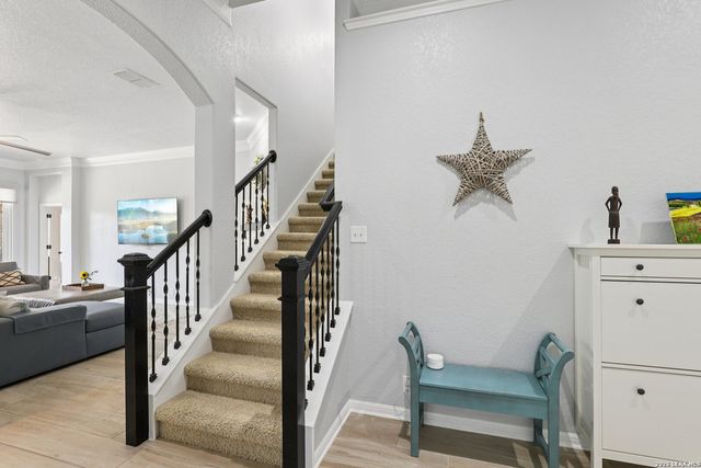 609 Oakmont Way, Cibolo, TX 78108