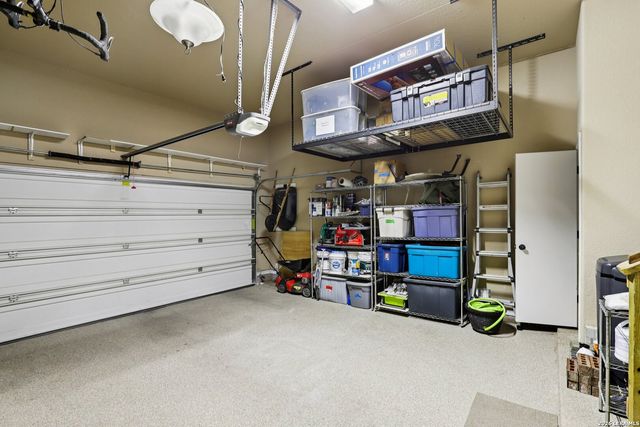609 Oakmont Way, Cibolo, TX 78108