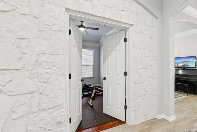 609 Oakmont Way, Cibolo, TX 78108