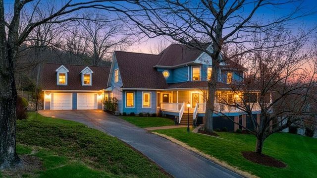 522 Waterford DR, Roanoke, VA 24014