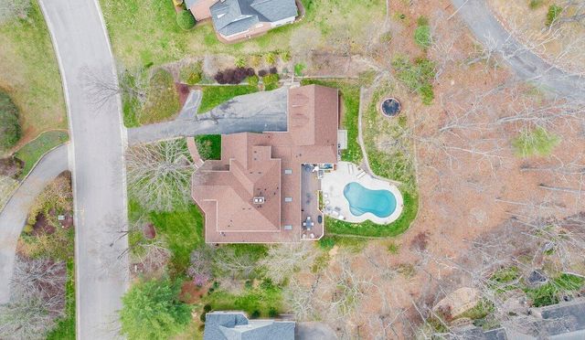 522 Waterford DR, Roanoke, VA 24014