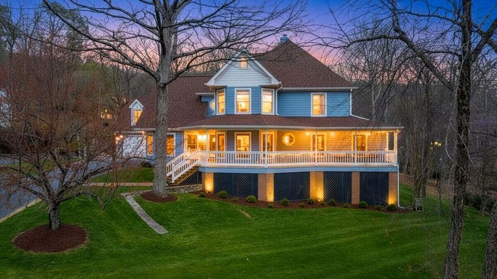 522 Waterford DR, Roanoke, VA 24014