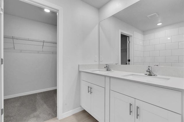 17594 PLEASANTVIEW BOULEVARD, Land O Lakes, FL 34637