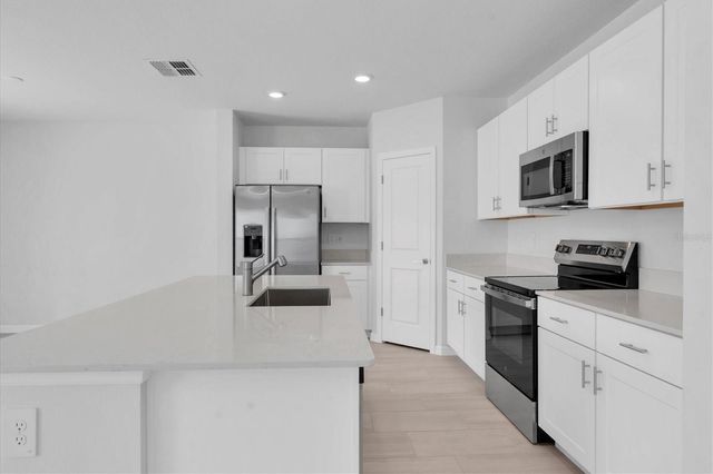 17594 PLEASANTVIEW BOULEVARD, Land O Lakes, FL 34637