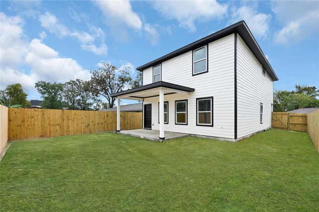 8029 Ritz Street, Houston, TX 77028