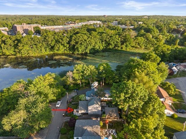 129 Greenvale Ave, Weymouth, MA 02188
