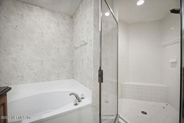 100 BERMUDA BAY Circle 104, Ponte Vedra Beach, FL 32082