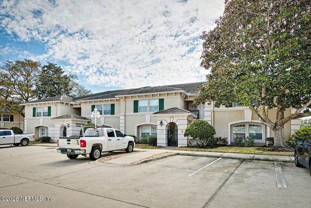 100 BERMUDA BAY Circle 104, Ponte Vedra Beach, FL 32082