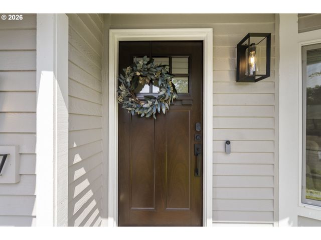 16097 Nw OAK HILLS Dr, Beaverton, OR 97006