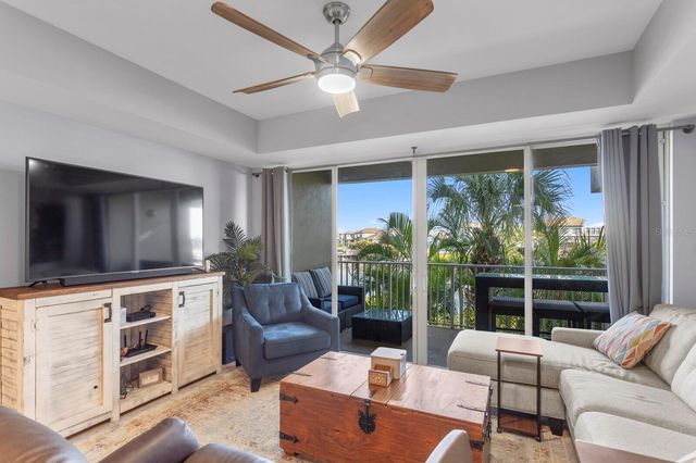 457 BAHIA BEACH BOULEVARD, Ruskin, FL 33570