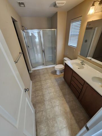 210 Medford Drive, Summerville, SC 29485