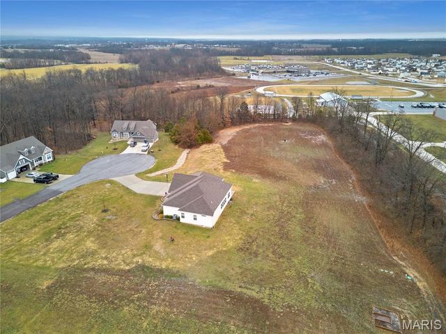 60 Sycamore Grove Drive, Troy, MO 63379