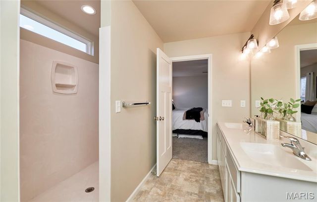 60 Sycamore Grove Drive, Troy, MO 63379