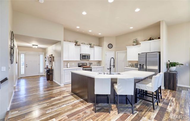 60 Sycamore Grove Drive, Troy, MO 63379