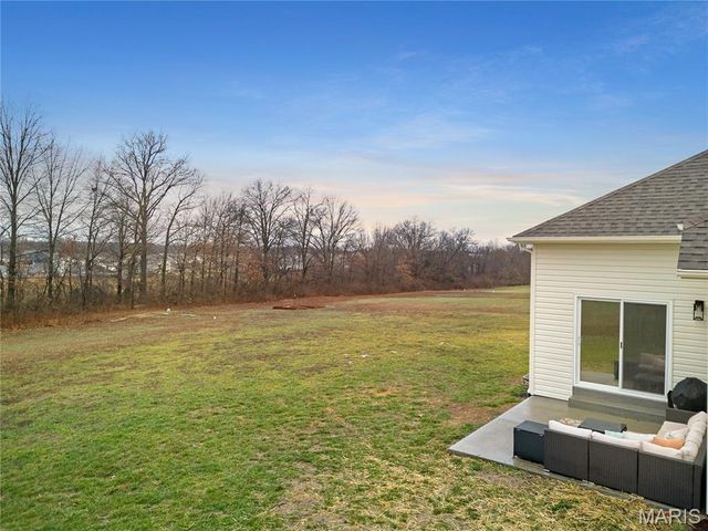 60 Sycamore Grove Drive, Troy, MO 63379