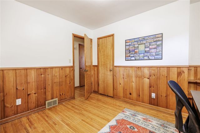 7 Henry Circle, Gates, NY 14624