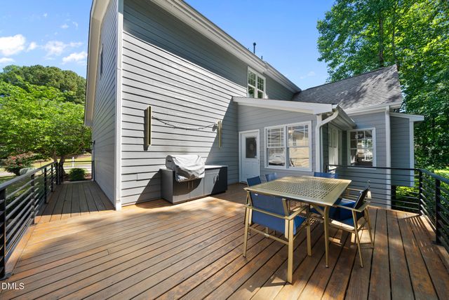 401 Vatersay Drive, Apex, NC 27502