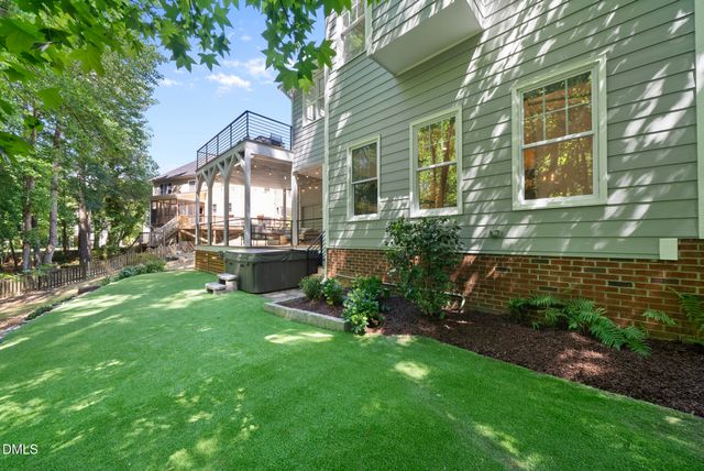 401 Vatersay Drive, Apex, NC 27502