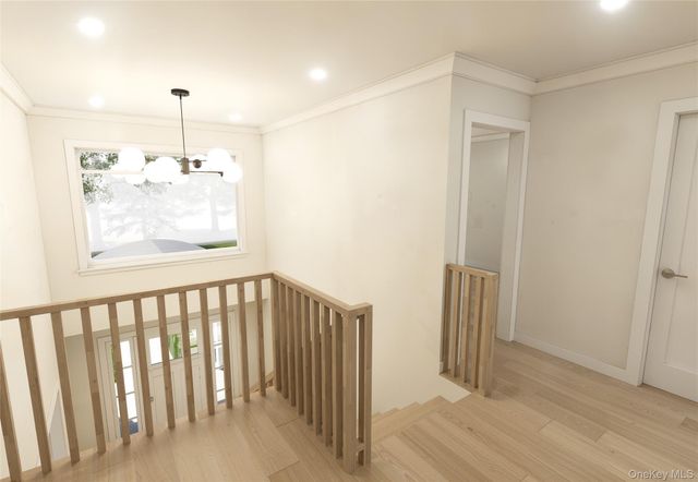 134 Colony Lane, Syosset, NY 11791