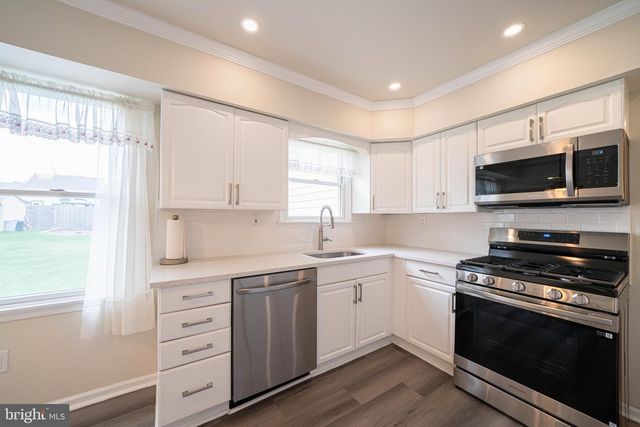 13 OXFORD CIRCLE, Horsham, PA 19044