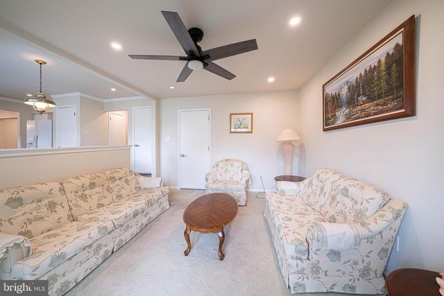 13 OXFORD CIRCLE, Horsham, PA 19044