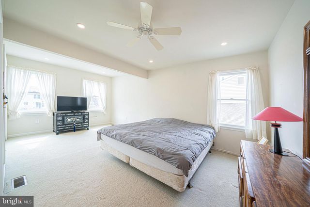 13 OXFORD CIRCLE, Horsham, PA 19044