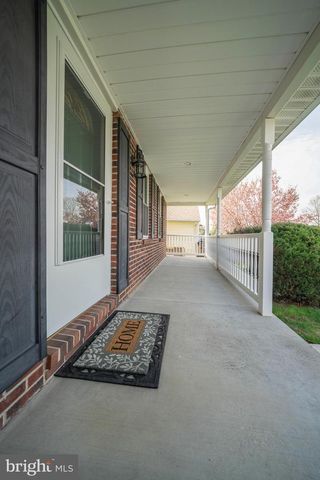 13 OXFORD CIRCLE, Horsham, PA 19044