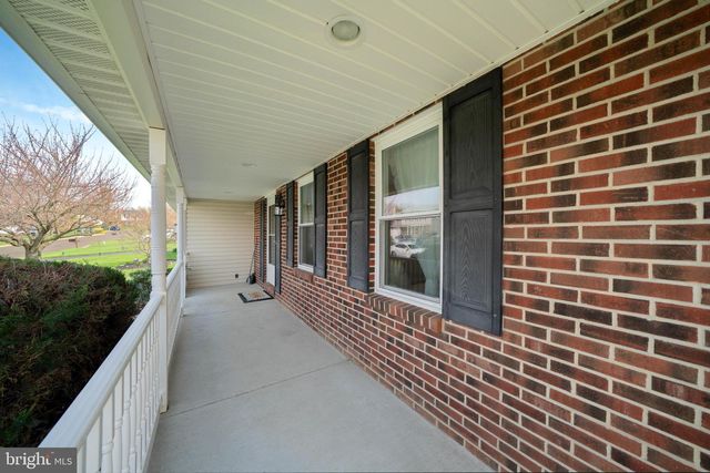 13 OXFORD CIRCLE, Horsham, PA 19044