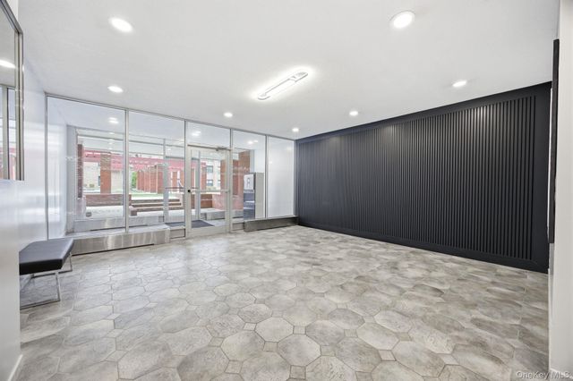 75-34 Bell Boulevard 3F, Oakland Gardens, NY 11364