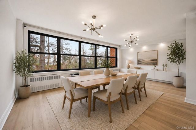 75-34 Bell Boulevard 3F, Oakland Gardens, NY 11364