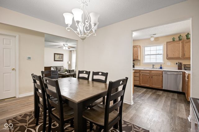 8203 Lake Tree Lane, Indianapolis, IN 46217
