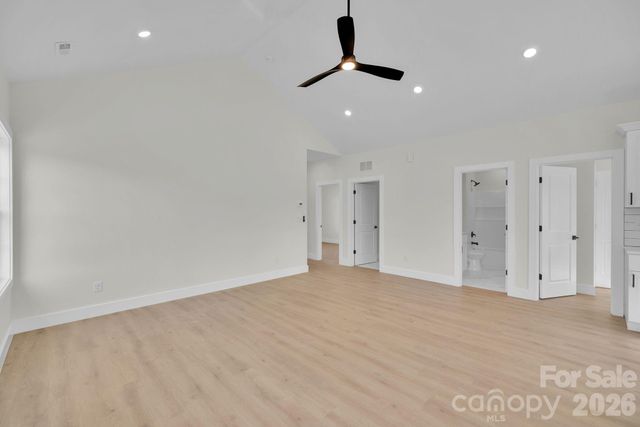 1709 College Plaza, Rock Hill, SC 29730