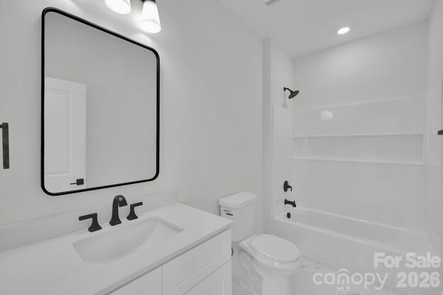 1709 College Plaza, Rock Hill, SC 29730