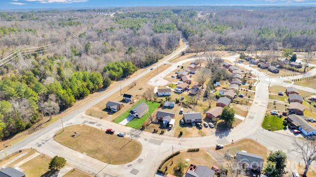 1709 College Plaza, Rock Hill, SC 29730