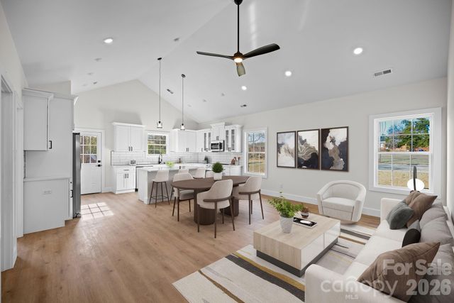 1709 College Plaza, Rock Hill, SC 29730