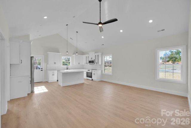 1709 College Plaza, Rock Hill, SC 29730