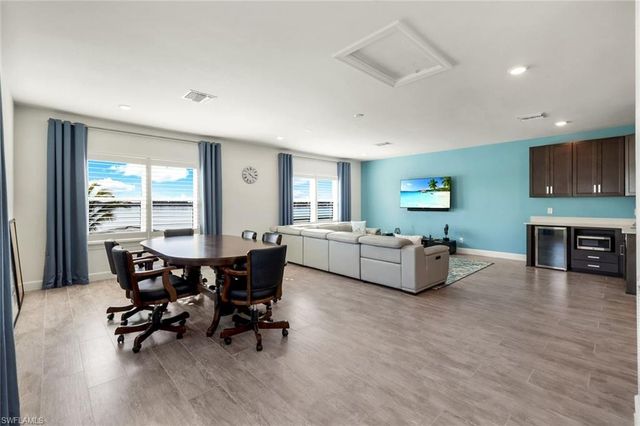 11401 Venetian Lagoon DR, Fort Myers, FL 33913