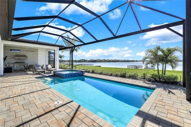 11401 Venetian Lagoon DR, Fort Myers, FL 33913